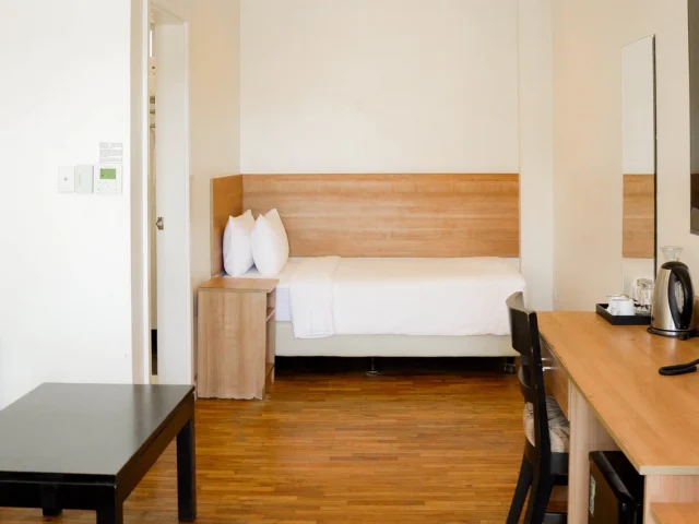 Awesome Hotel Deluxe Room with Sofa