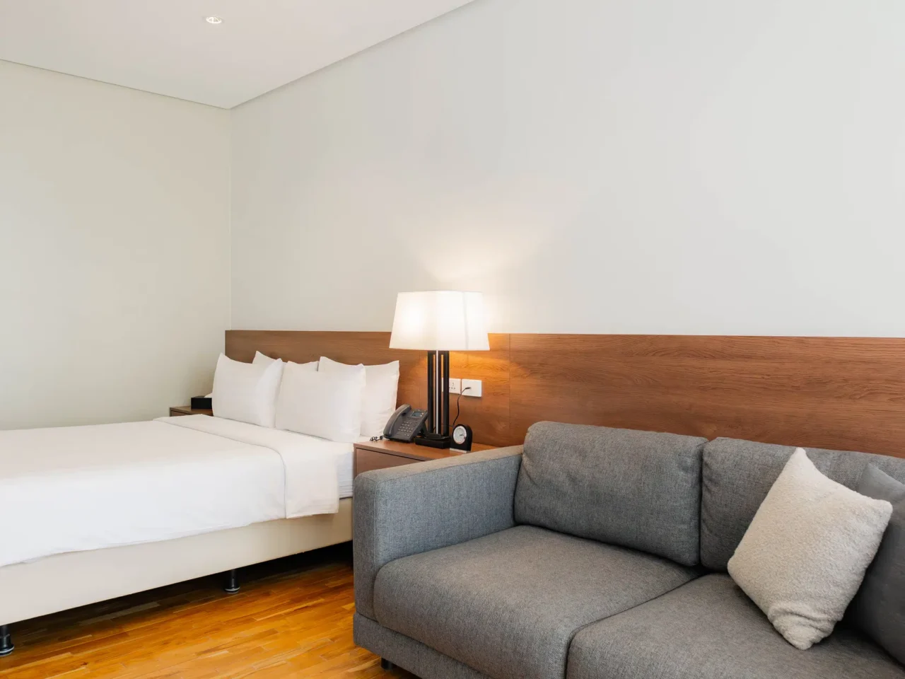 Awesome Hotel Premier King