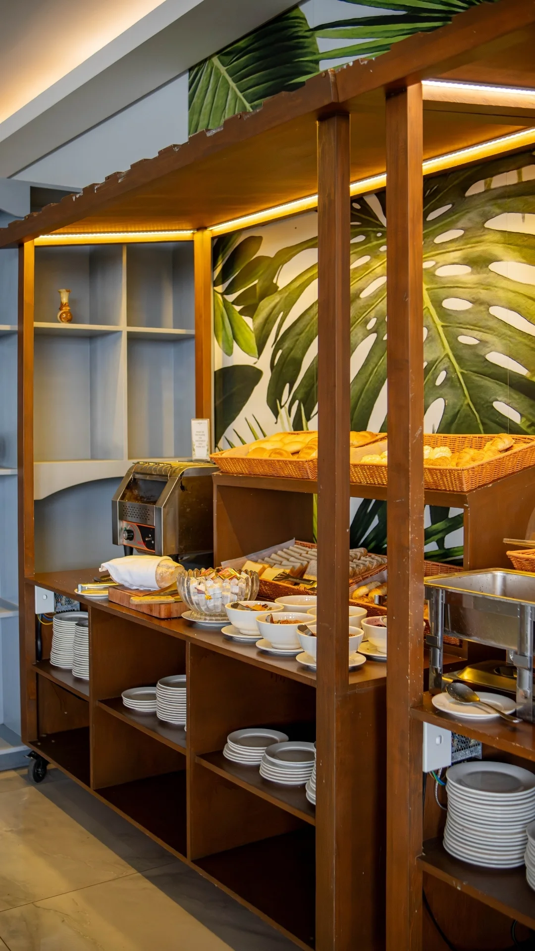 Breakfast buffet selection